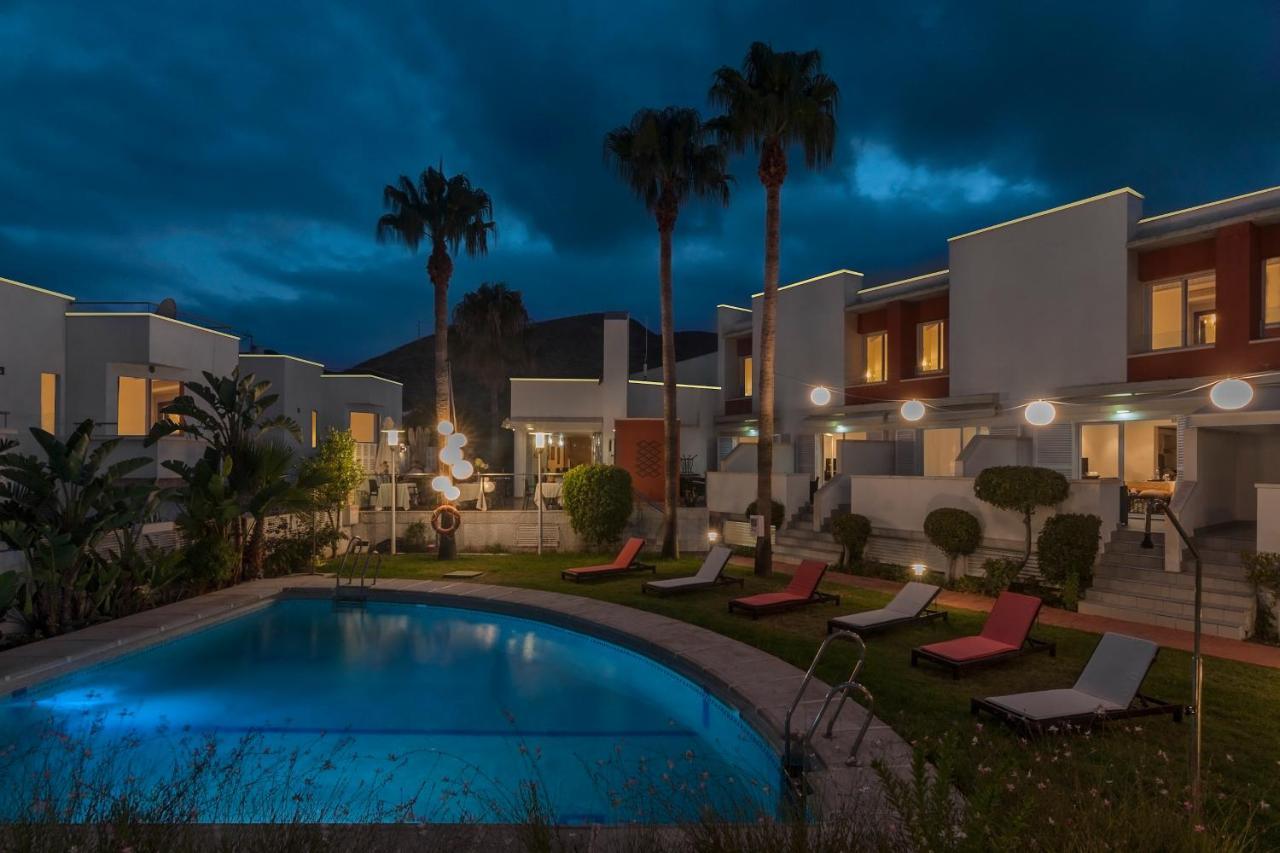 Apartamentos La Buganvilla San José Exterior photo